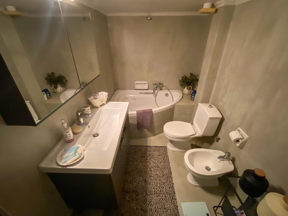 Lovely Luxurious Modern Apartment In סלוניקי מראה חיצוני תמונה